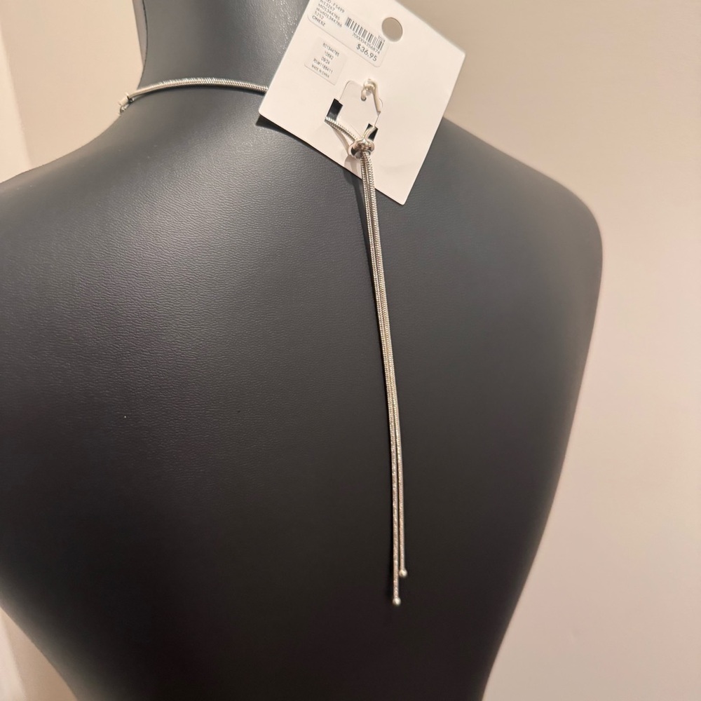 NWT  Lane Bryant Silver Rhinestone Bow Necklace - Picture 3 of 3
